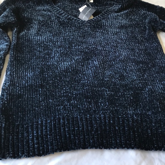 Gap women’s constellation blue v neck sweater size xs - Picture 11 of 12